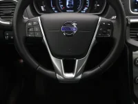 Volvo V40 2 88kW thumbnail