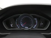 Volvo V40 2 88kW thumbnail