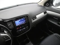 Mitsubishi Outlander 2 89kW thumbnail