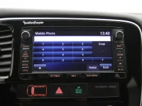 Mitsubishi Outlander 2 89kW thumbnail