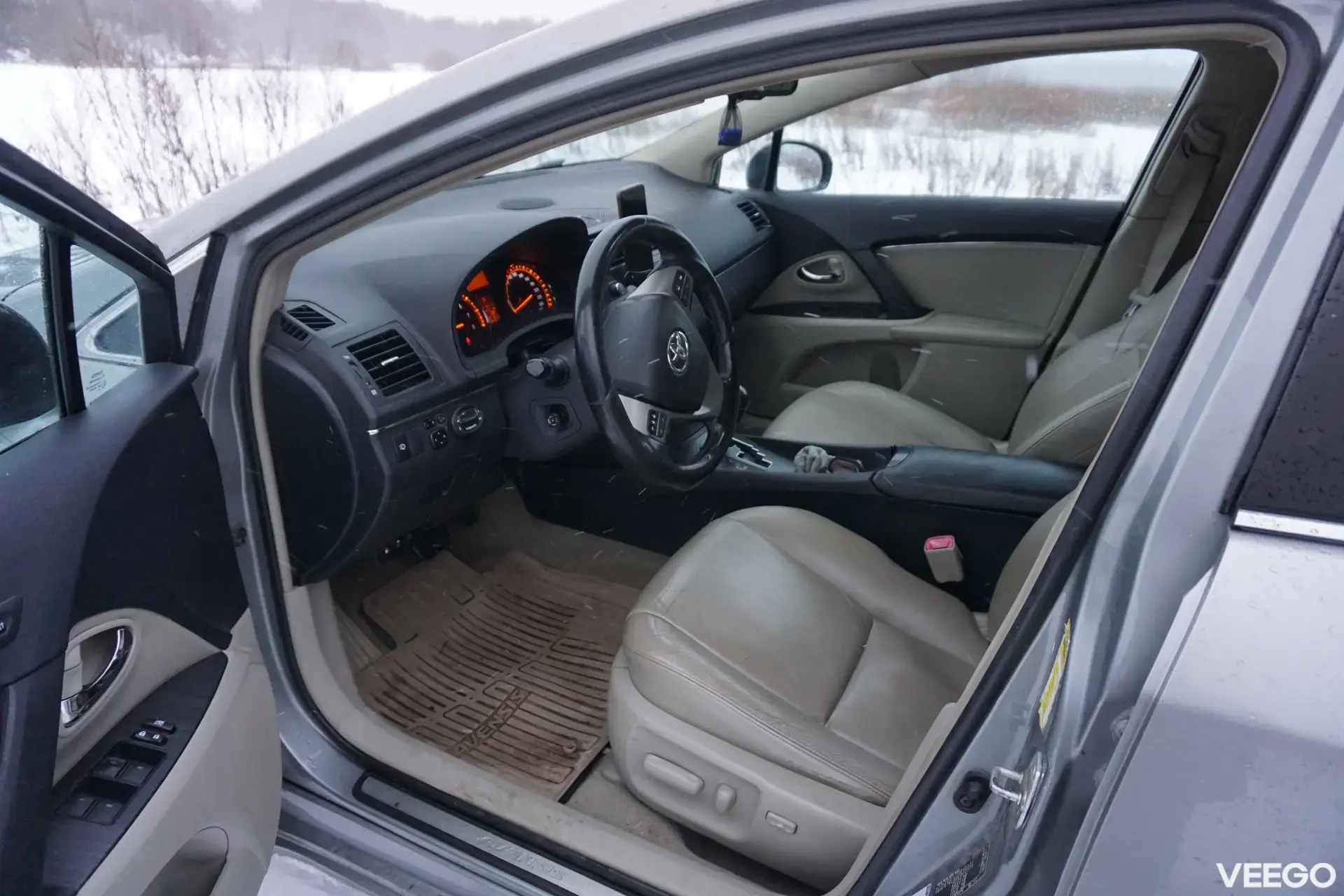 Toyota Avensis 2.0 112kW