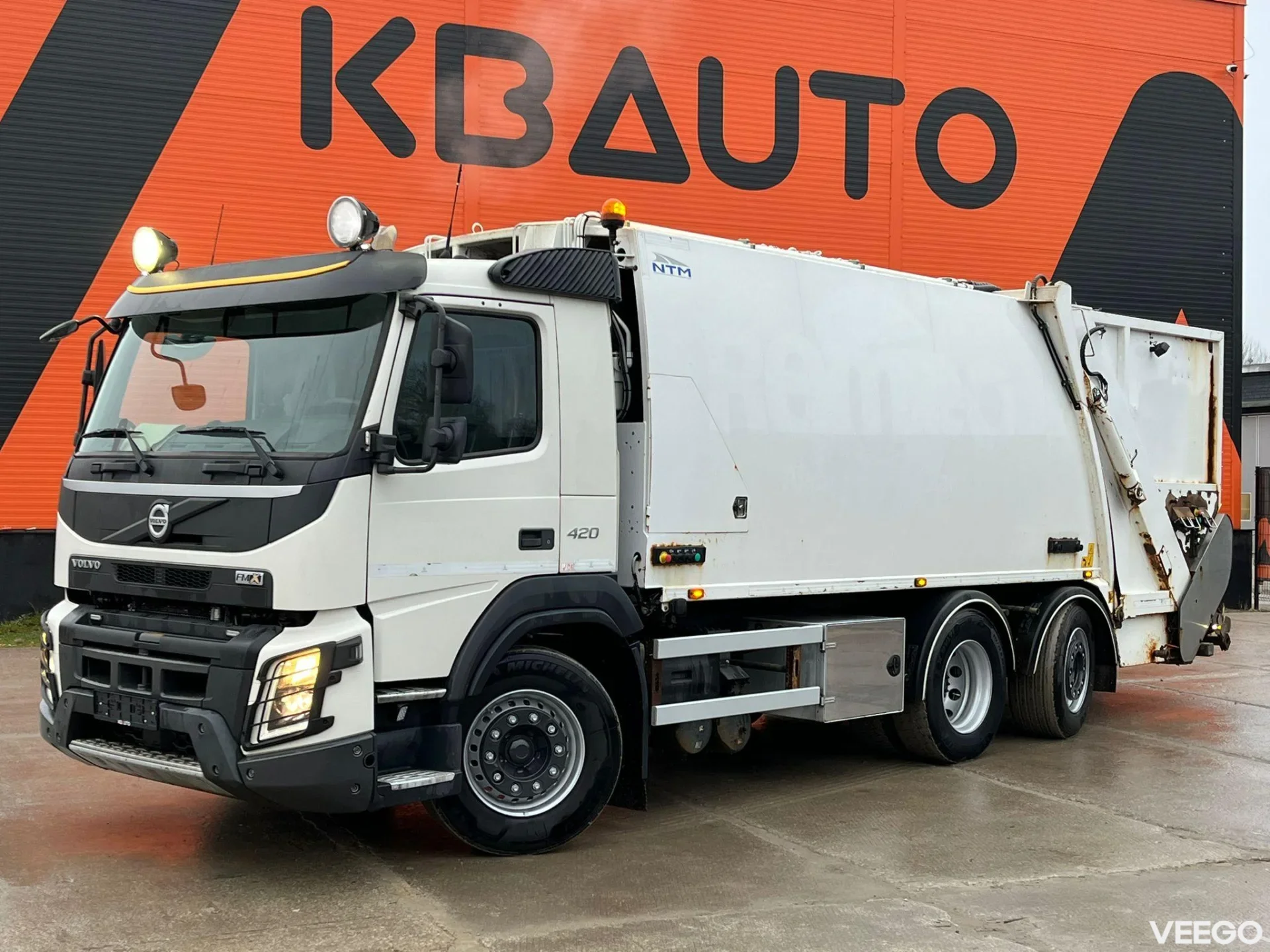 Volvo FMX NTM KG-2B / 11,9 + 5,8 m3 315kW