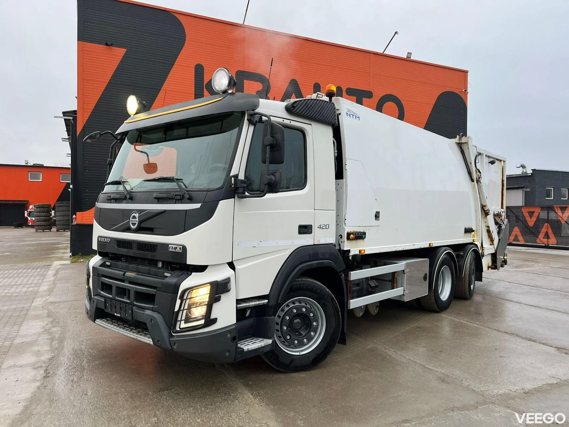 Volvo FMX NTM KG-2B / 11,9 + 5,8 m3 315kW