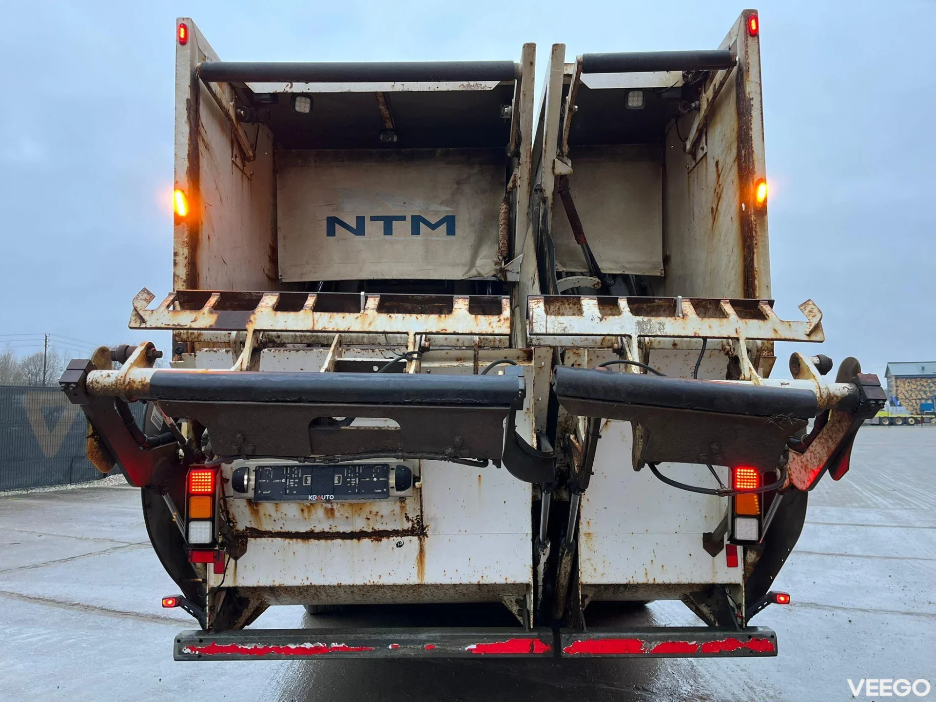 Volvo FMX NTM KG-2B / 11,9 + 5,8 m3 315kW