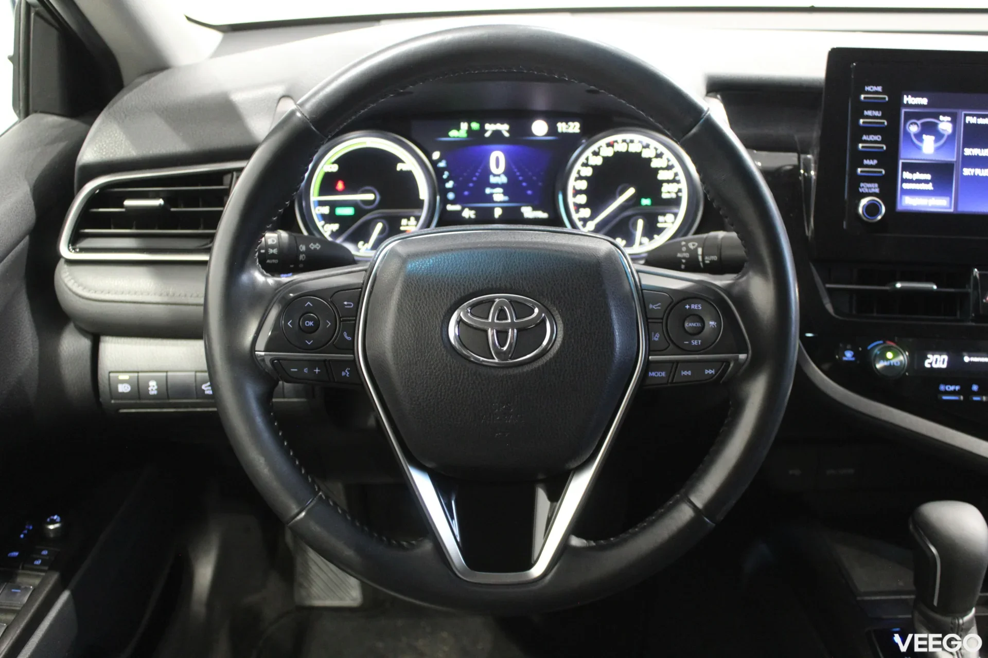 Toyota Camry Luxury Business 2.5 131kW
