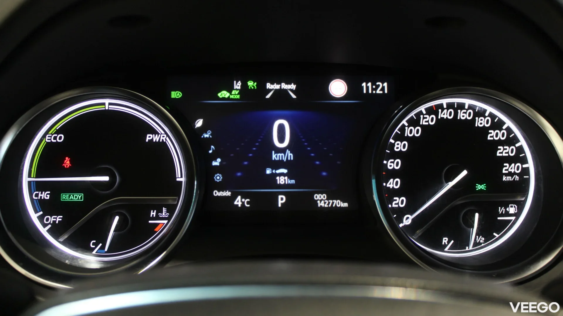 Toyota Camry Luxury Business 2.5 131kW