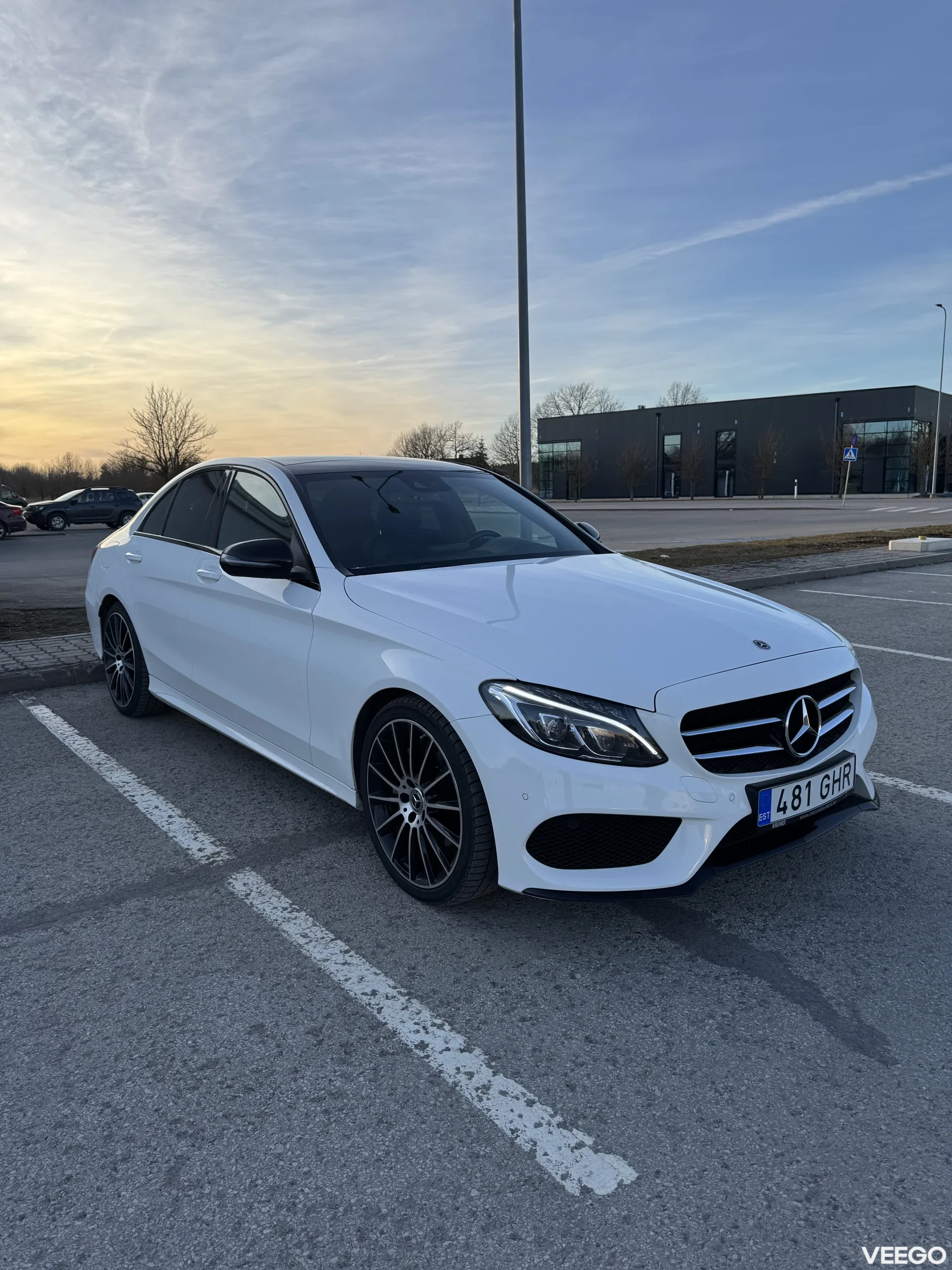 Mercedes-Benz C220 2.1 125kW