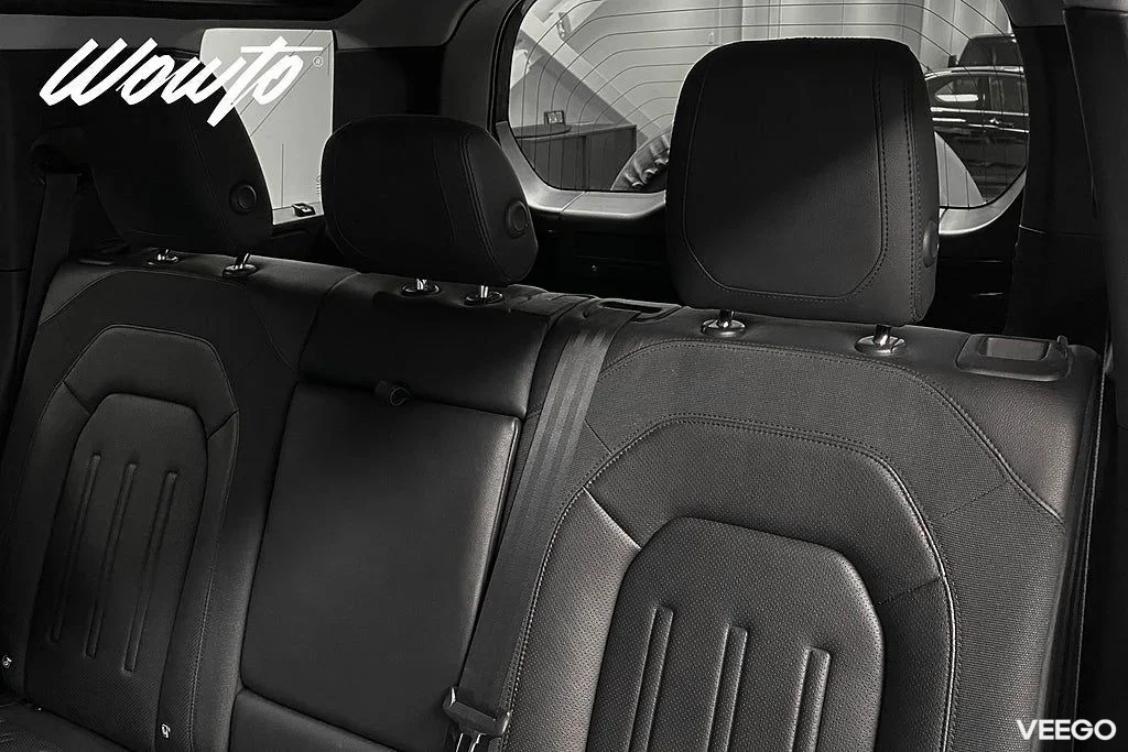 Land Rover Defender 110 P400 SE Signature /Meridian /Moms 294kW