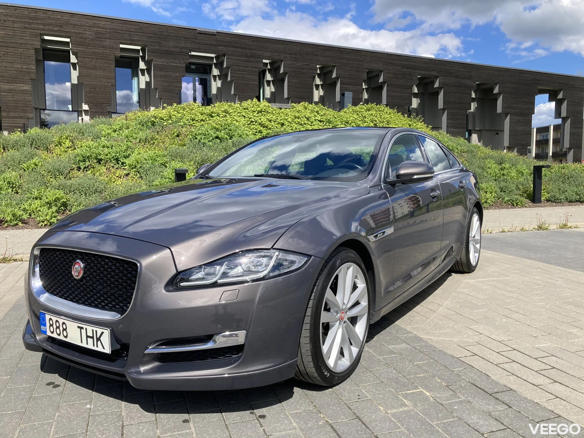 Jaguar XJ R-Sport 3.0 221kW