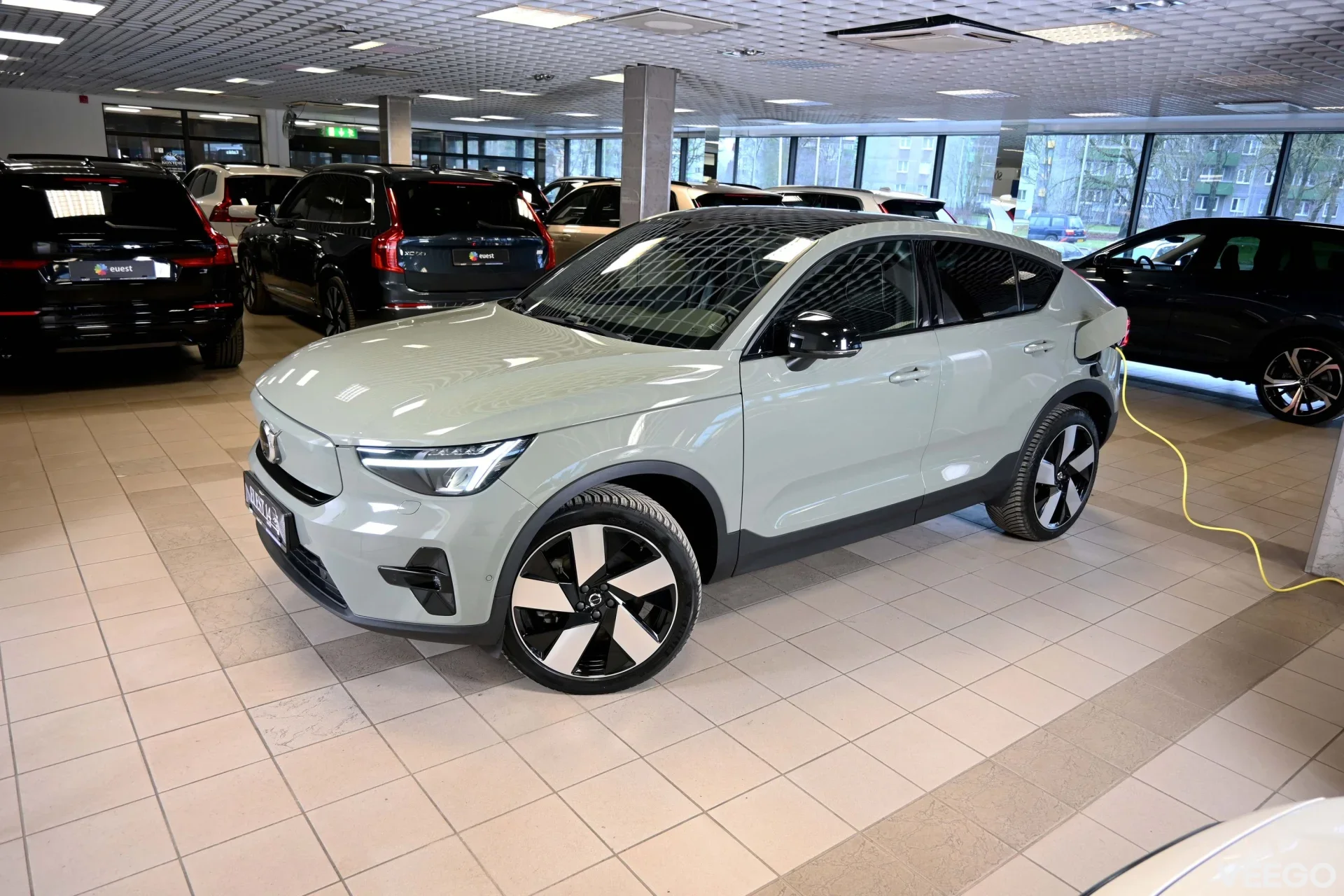 Volvo C40 AWD COUPE RECHARGE ULTIMATE INTELLI SAFE XENIUM 300kW