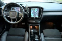 Volvo XC40 AWD P8 R-DESIGN Pure Electric INTELLI SAFE PRO 300kW thumbnail