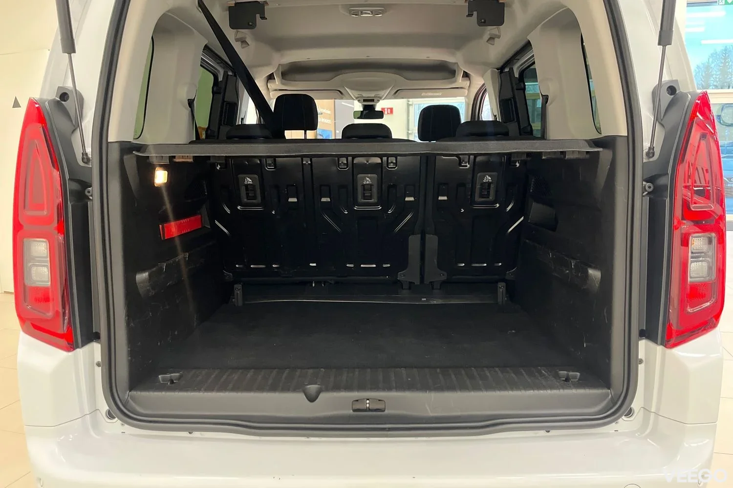 Toyota Proace City Double Side Door Shuttle 1.5 96kW