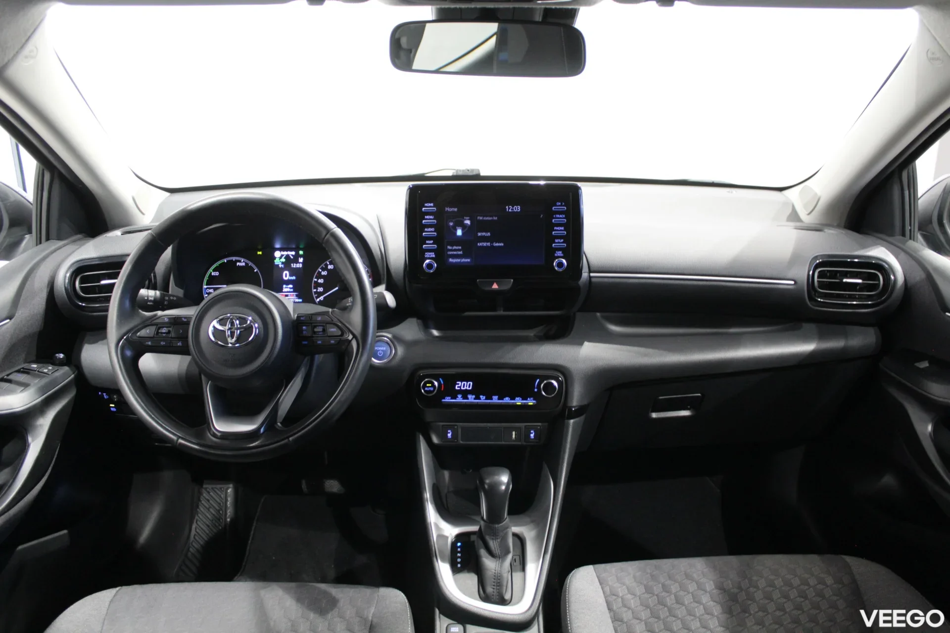 Toyota Yaris Active Plus 1.5 68kW