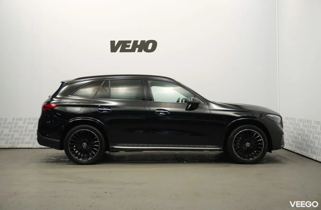 Mercedes-Benz GLC220 4Matic AMG-line Night pakett 2 145kW