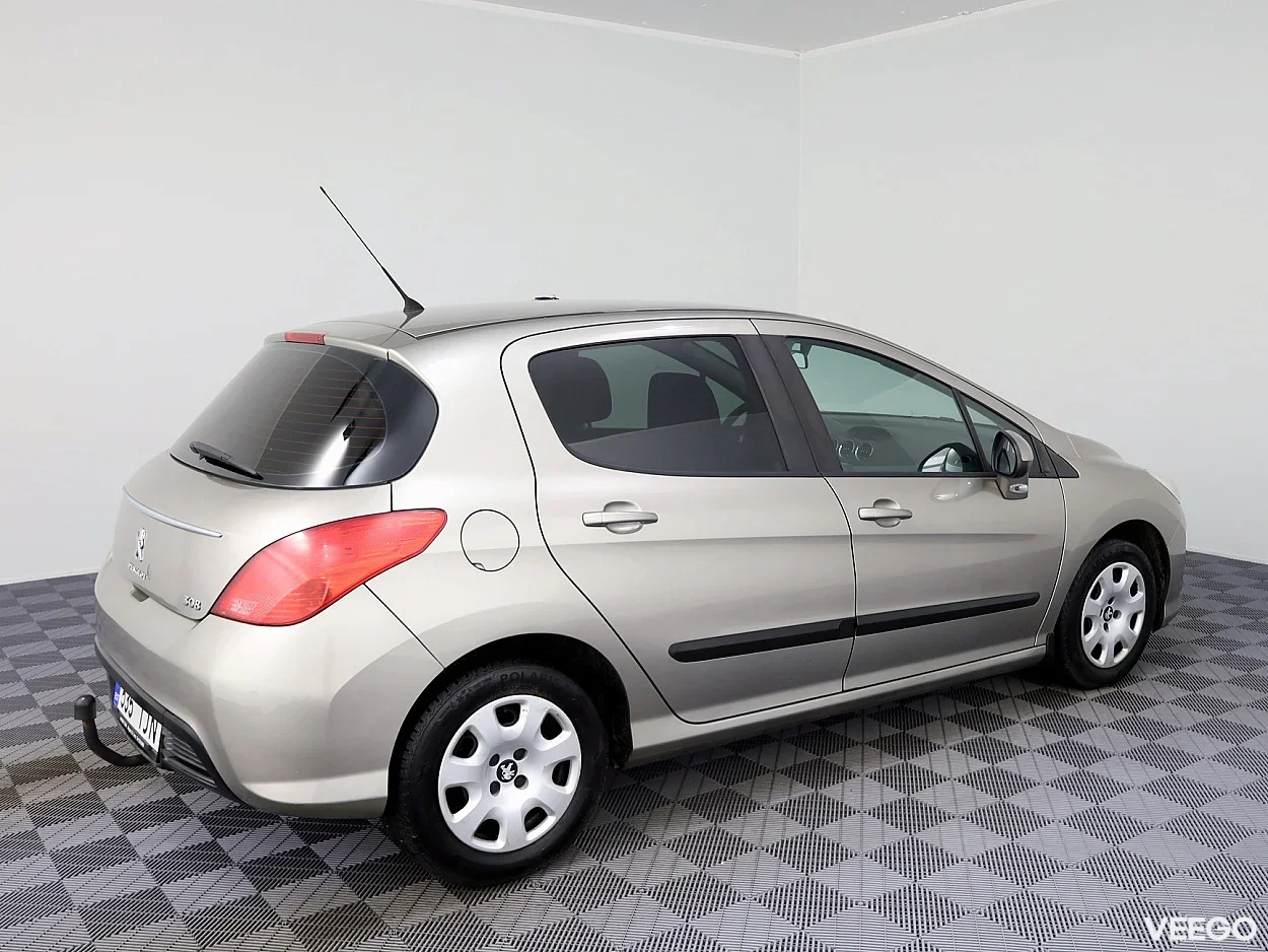 Peugeot 308 1.6 68kW