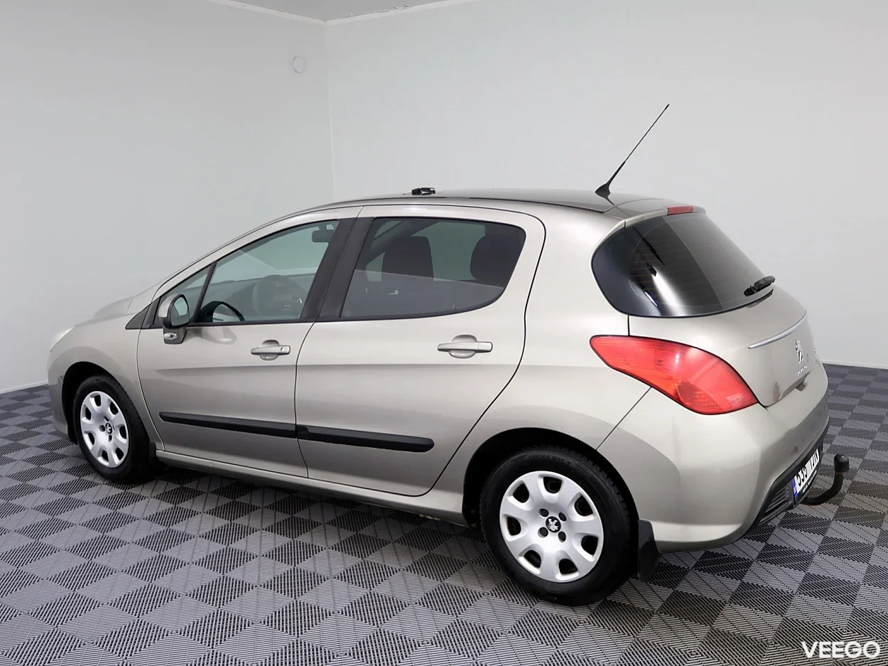 Peugeot 308 1.6 68kW