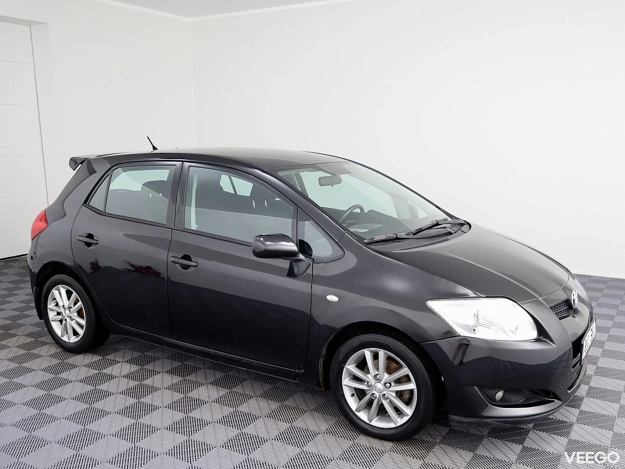 Toyota Auris 1.6 91kW