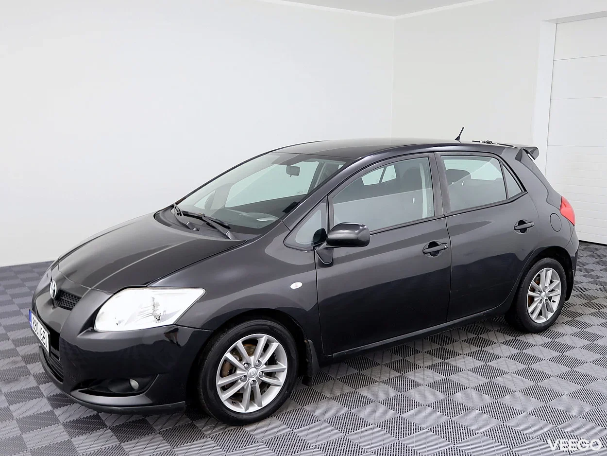 Toyota Auris 1.6 91kW
