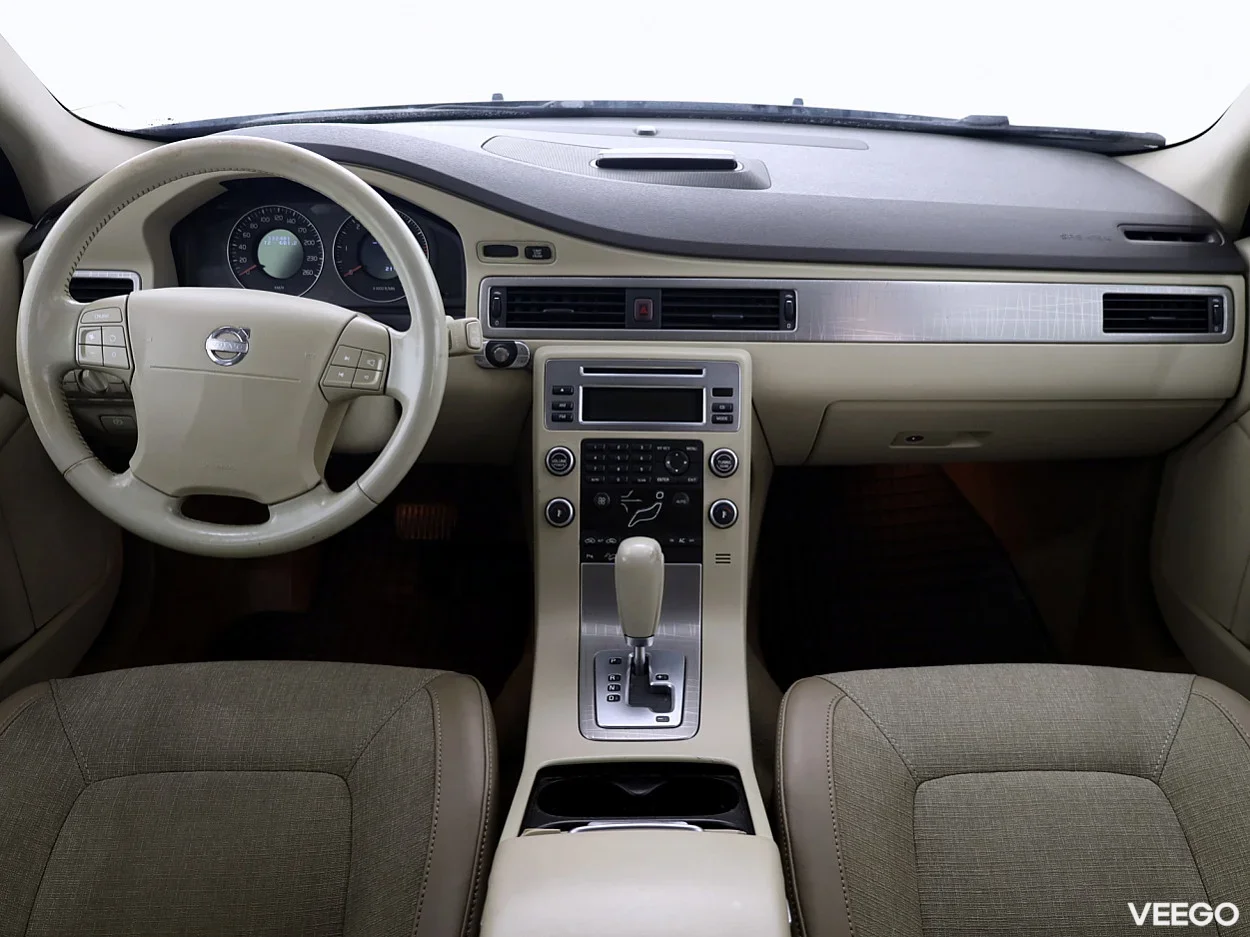 Volvo XC70 2.4 136kW