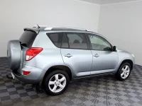 Toyota RAV4 2.2 100kW thumbnail