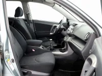 Toyota RAV4 2.2 100kW thumbnail