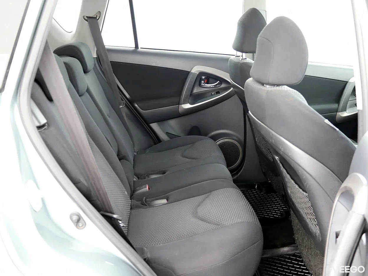 Toyota RAV4 2.2 100kW