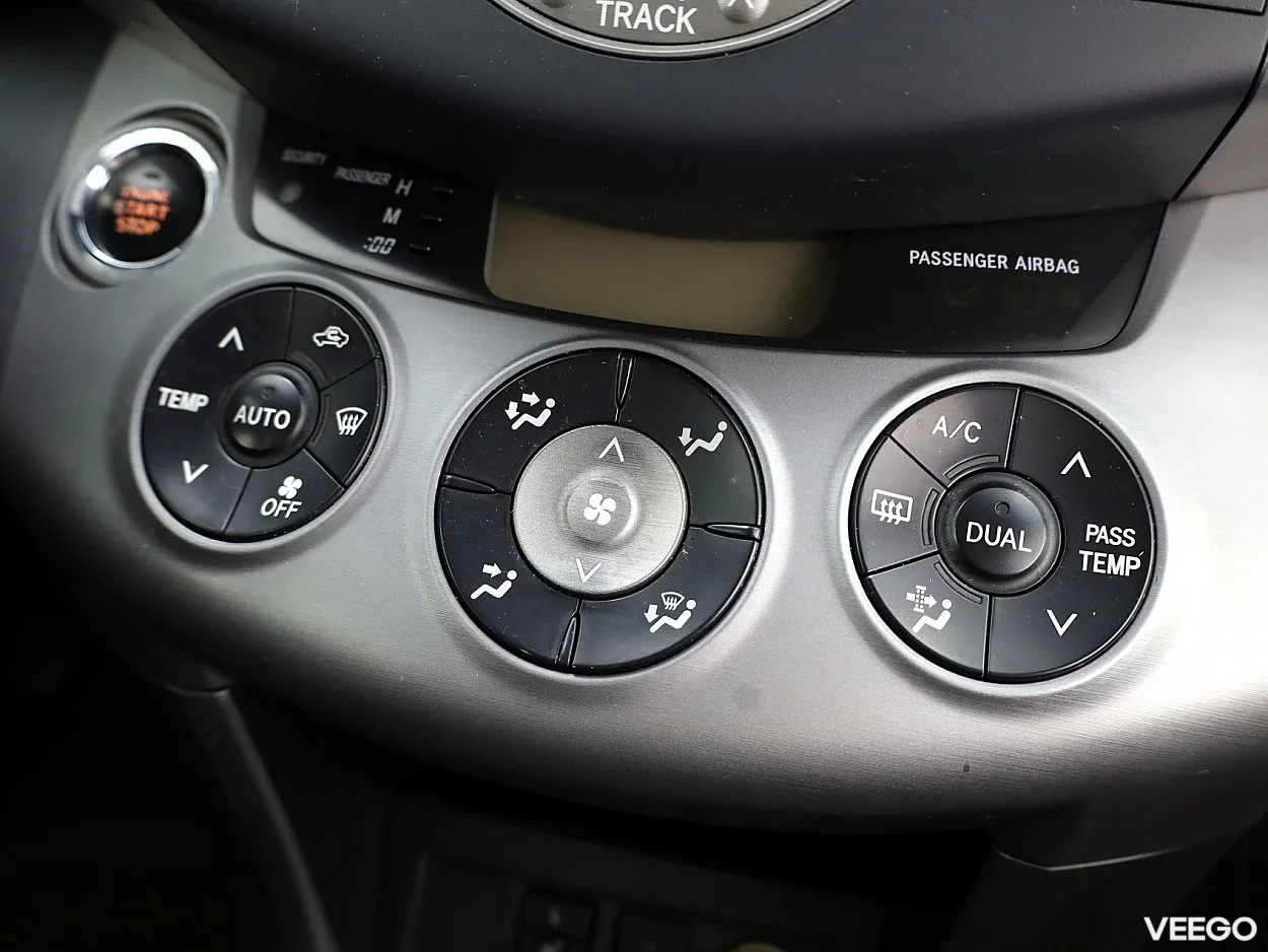 Toyota RAV4 2.2 100kW