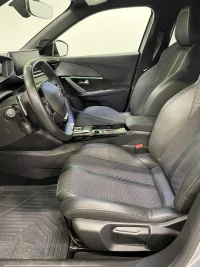 Peugeot 2008 GT 96kW thumbnail