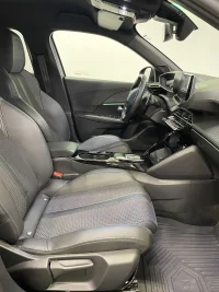 Peugeot 2008 GT 96kW thumbnail