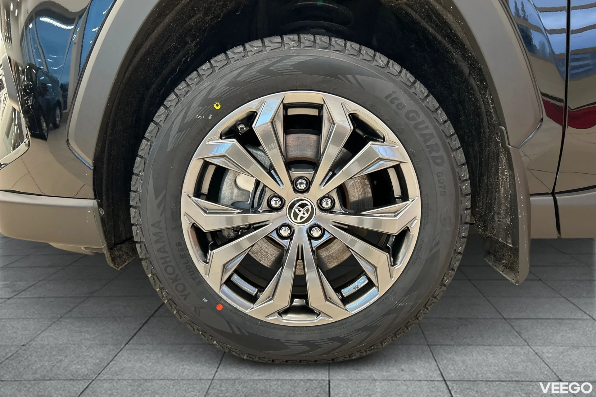 Toyota RAV4 Luxury Limited Hybrid 2.5 131kW