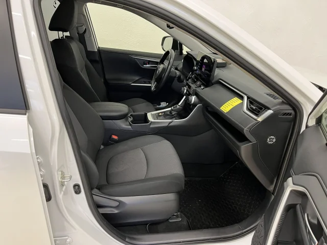 Image of Toyota RAV4 131kW