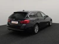 BMW 320 2 120kW thumbnail