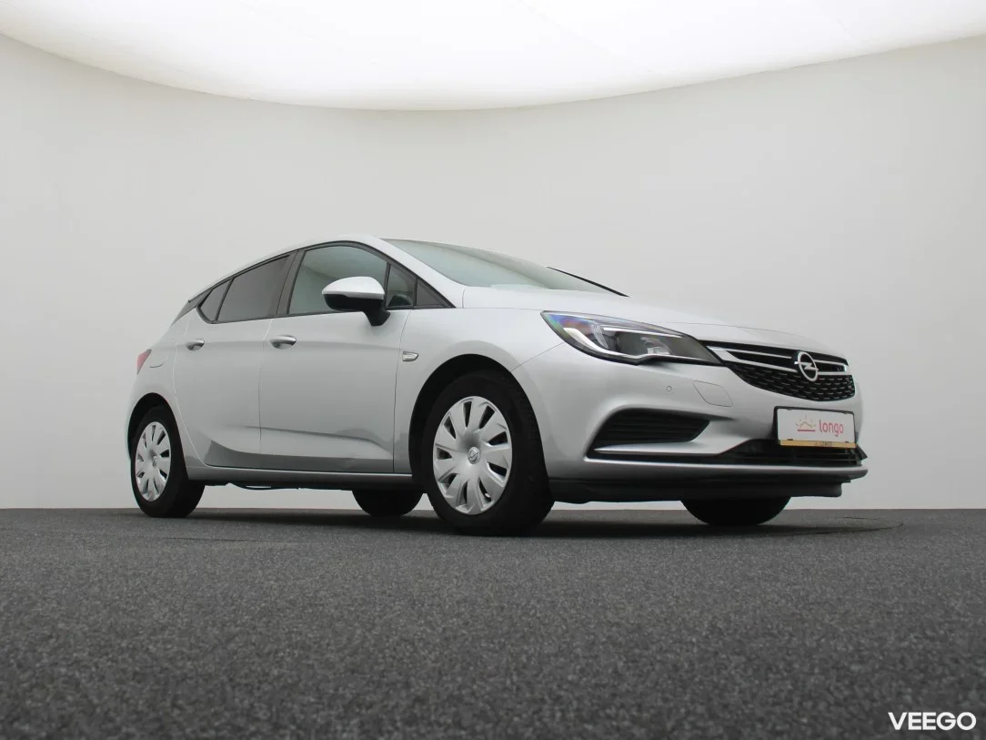 Opel Astra 1.6 81kW