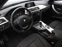 BMW 320 2 120kW thumbnail