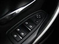 BMW 320 2 120kW thumbnail