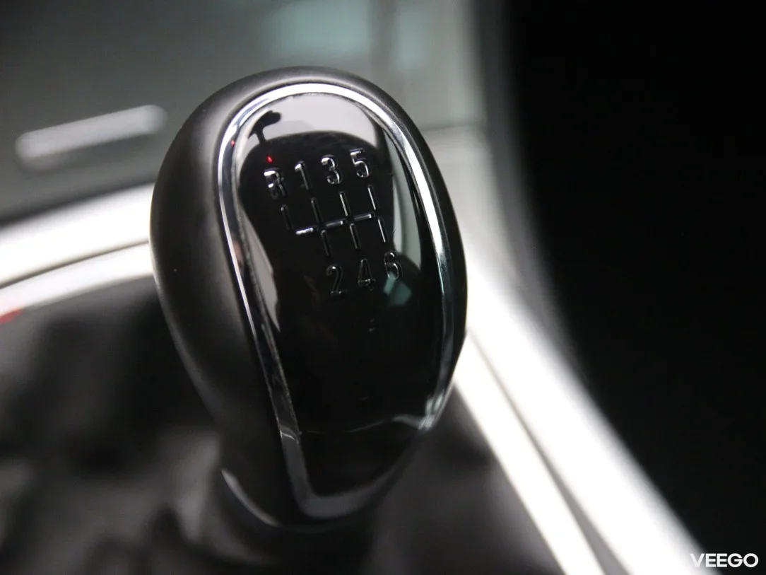 Opel Insignia 1.6 100kW