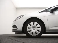 Opel Astra 1.6 81kW thumbnail