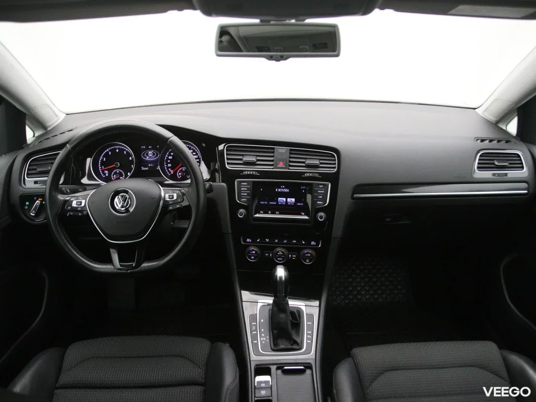 Volkswagen Golf 1.2 77kW