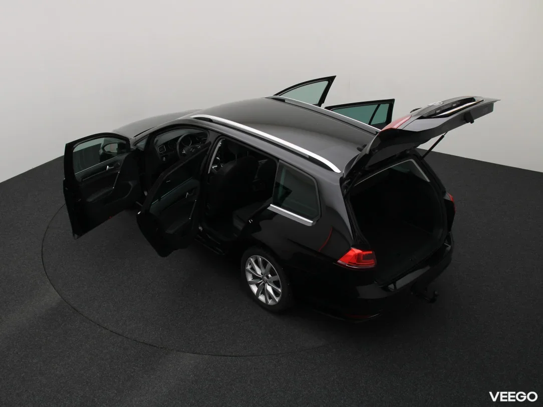 Volkswagen Golf 1.2 77kW