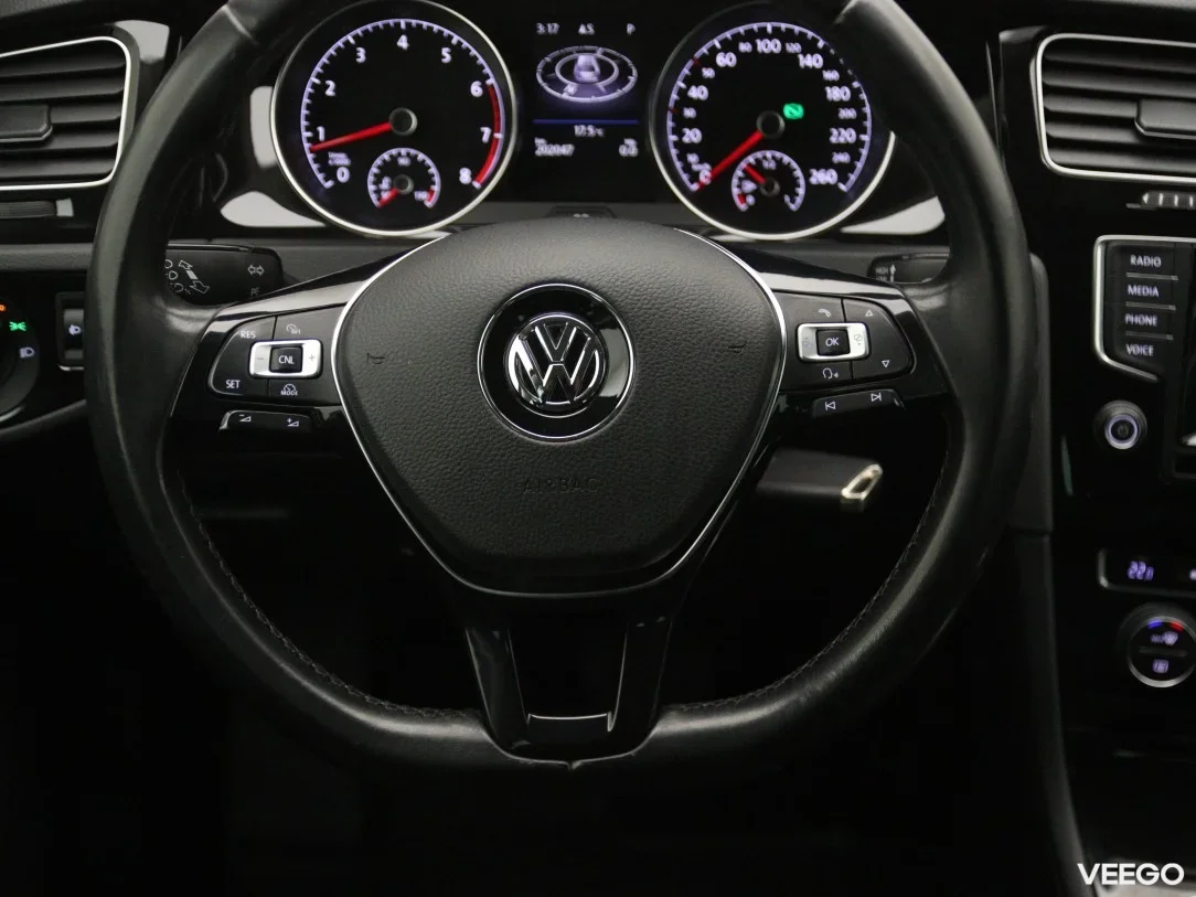 Volkswagen Golf 1.2 77kW