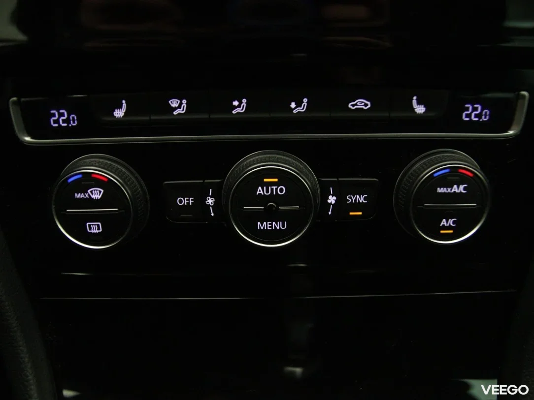 Volkswagen Golf 1.2 77kW