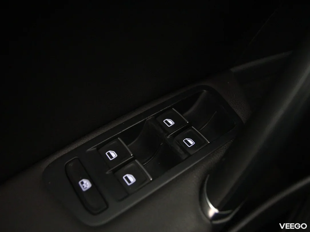 Volkswagen Golf 1.2 77kW