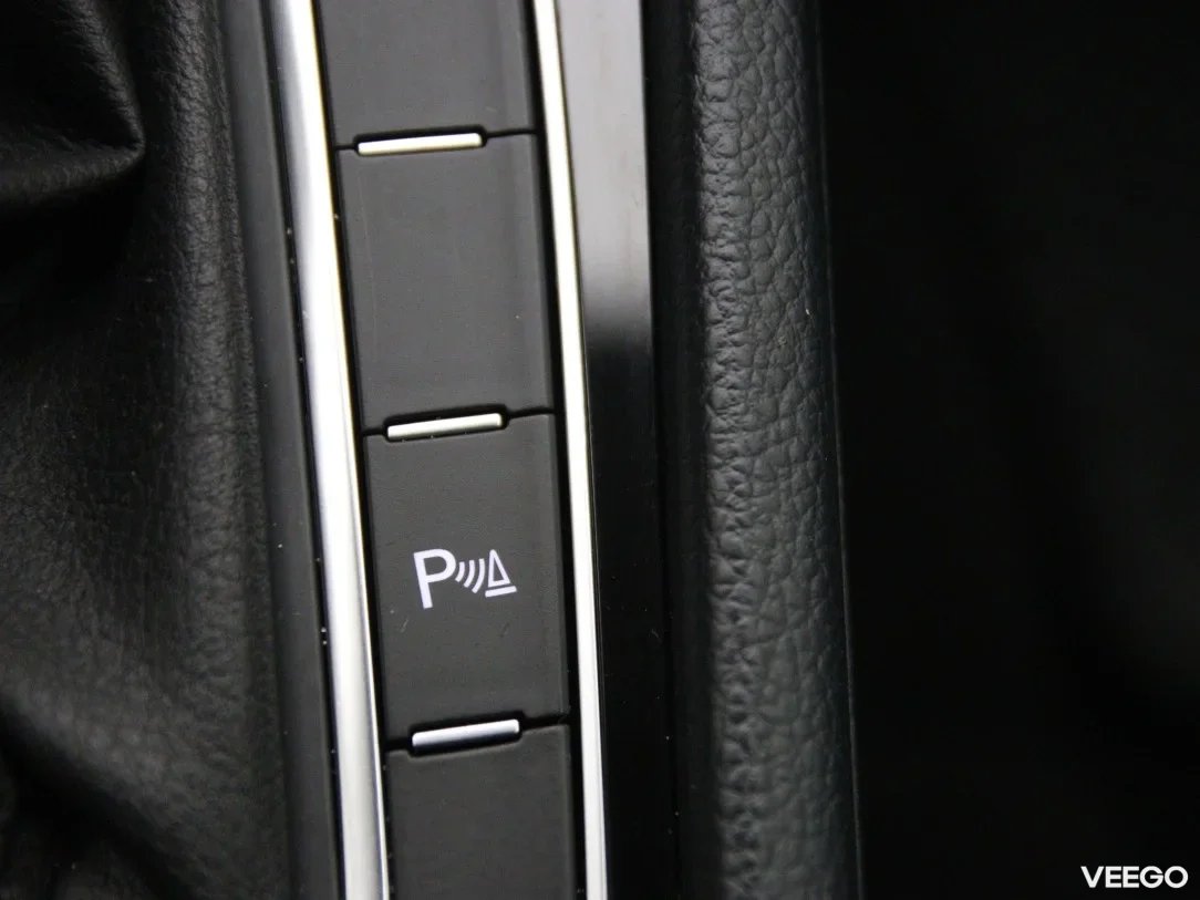 Volkswagen Golf 1.2 77kW