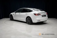 Tesla Model 3 Performance 513hk Autopilot Premium 377kW thumbnail