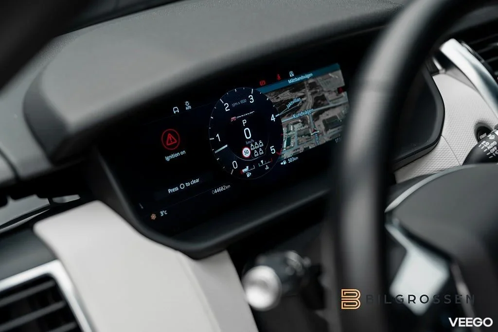 Land Rover Discovery D250 MHEV 249hk R Dynamic Pano 360 183kW