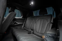 BMW X7 M60i xDrive M Sport Pro Executive SkyLounge B&W 390kW thumbnail