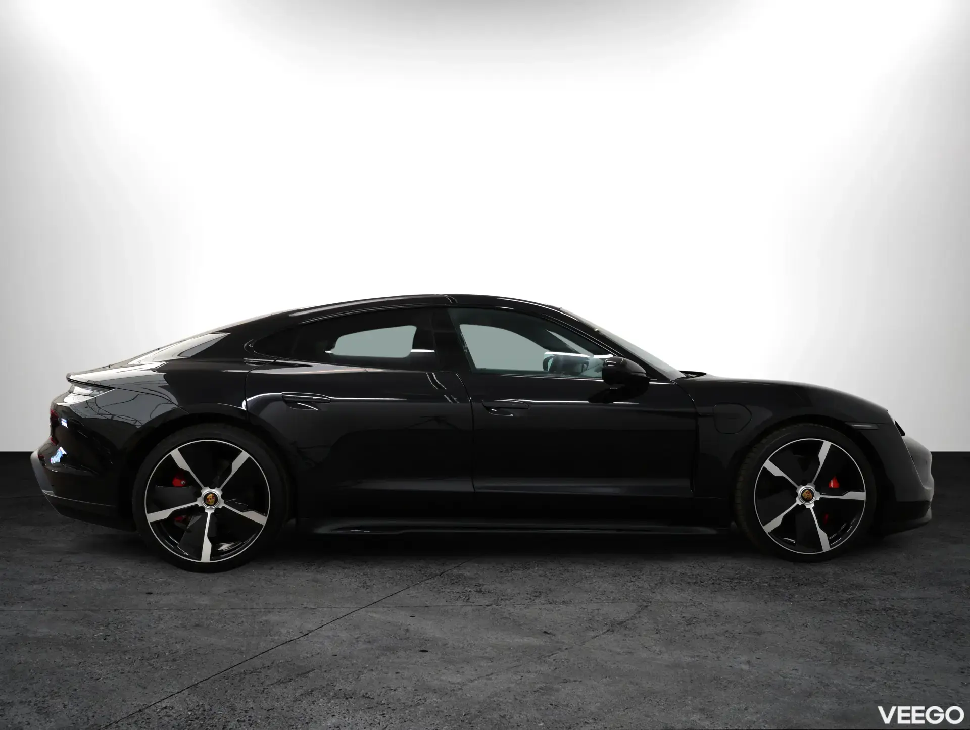 Porsche Taycan 4S 420kW