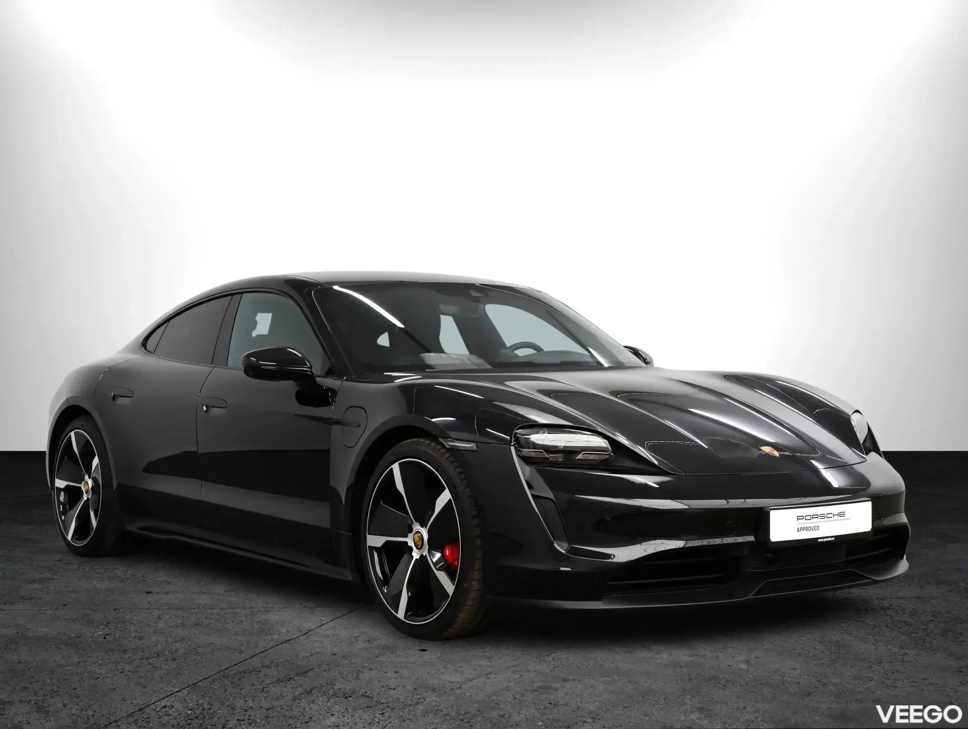Porsche Taycan 4S 420kW
