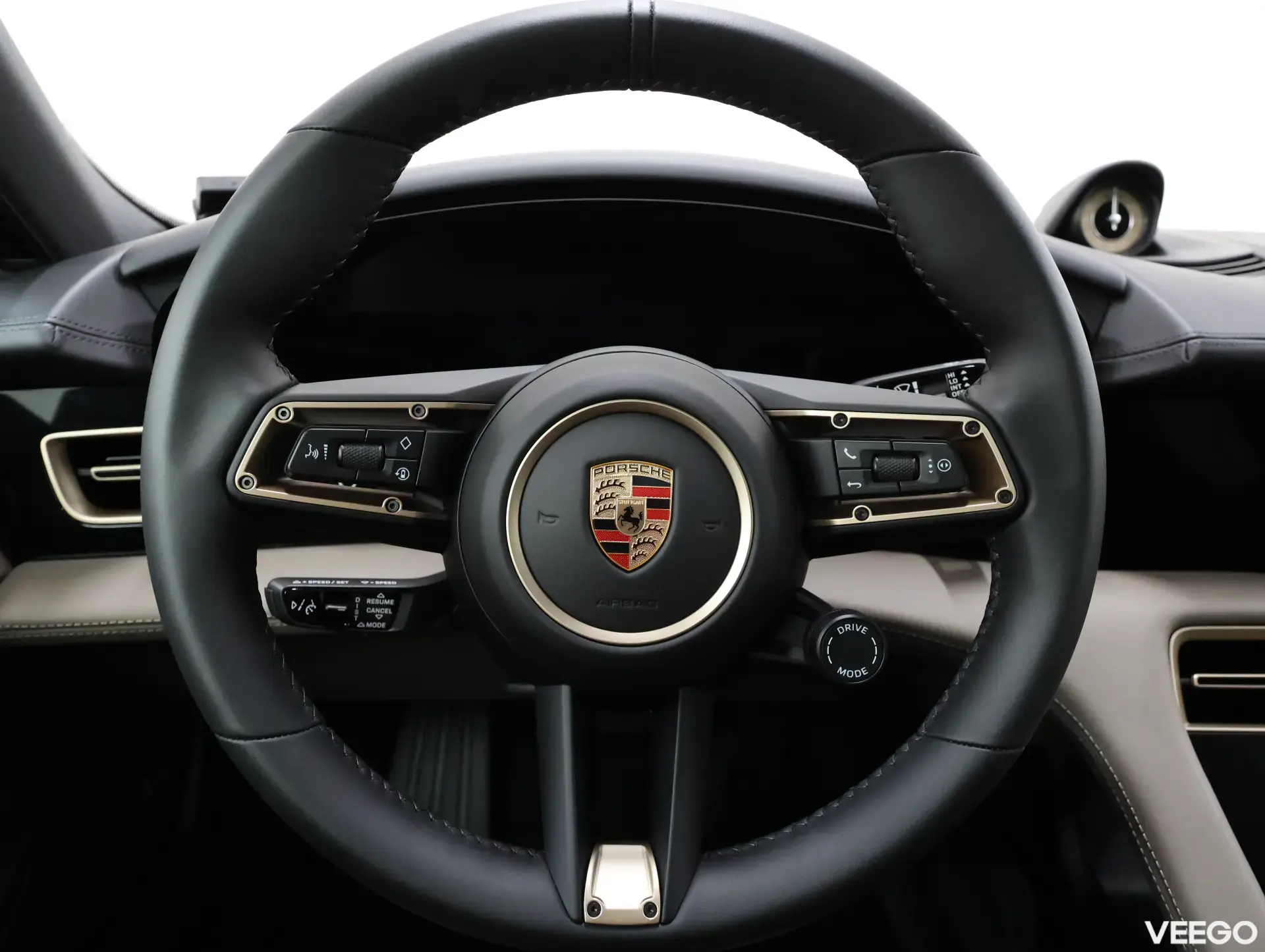 Porsche Taycan 4S 420kW