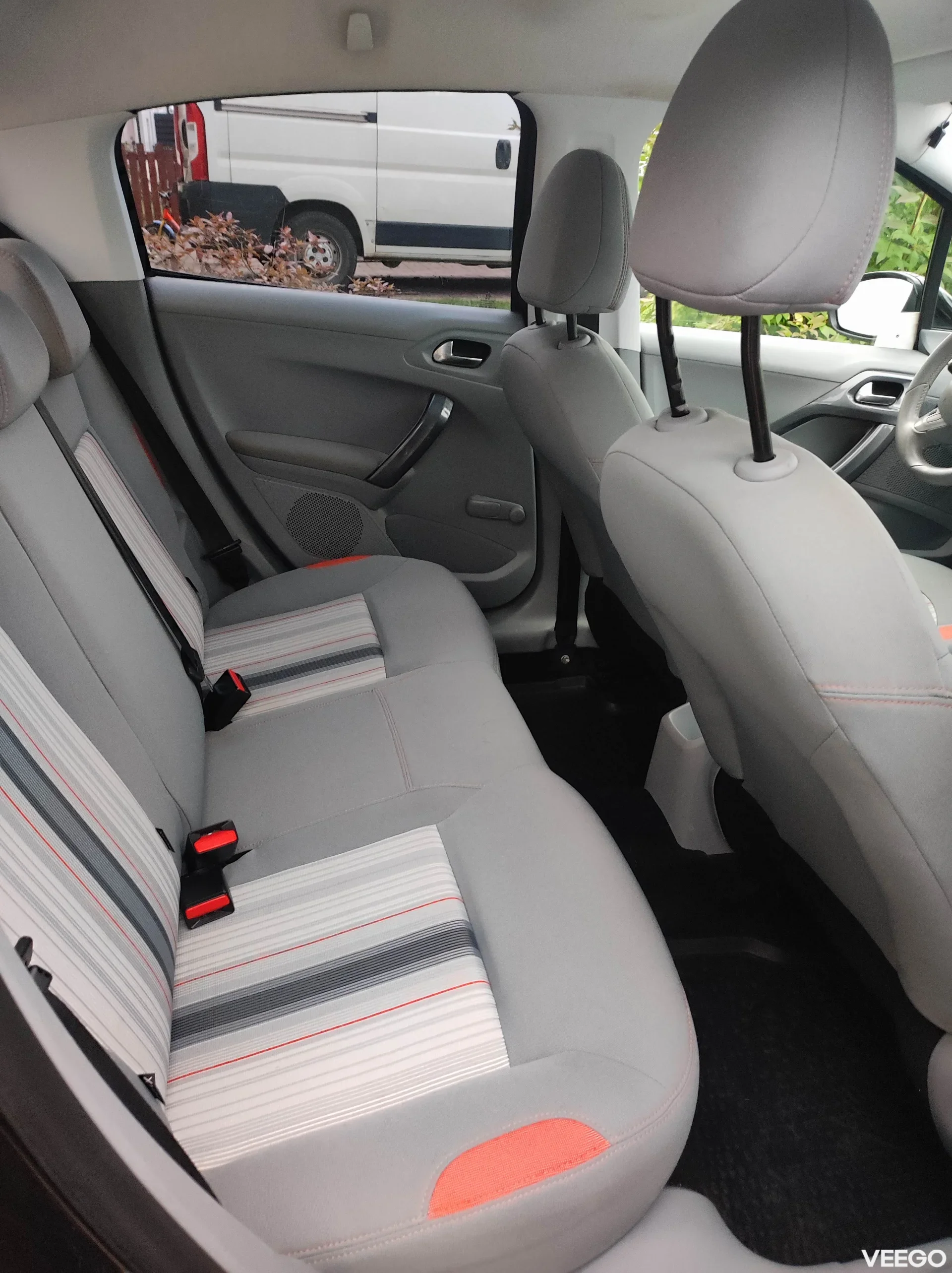 Peugeot 208 1.4 70kW